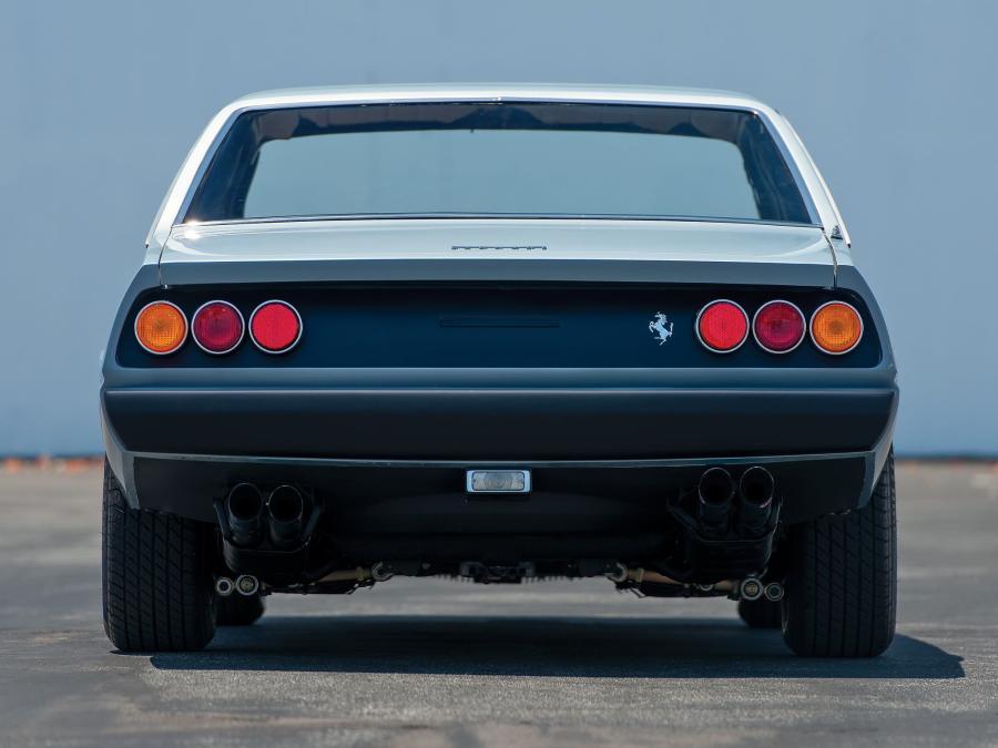  Ferrari 365 GT4 2+2 1972 года  (фото 4 из 13)